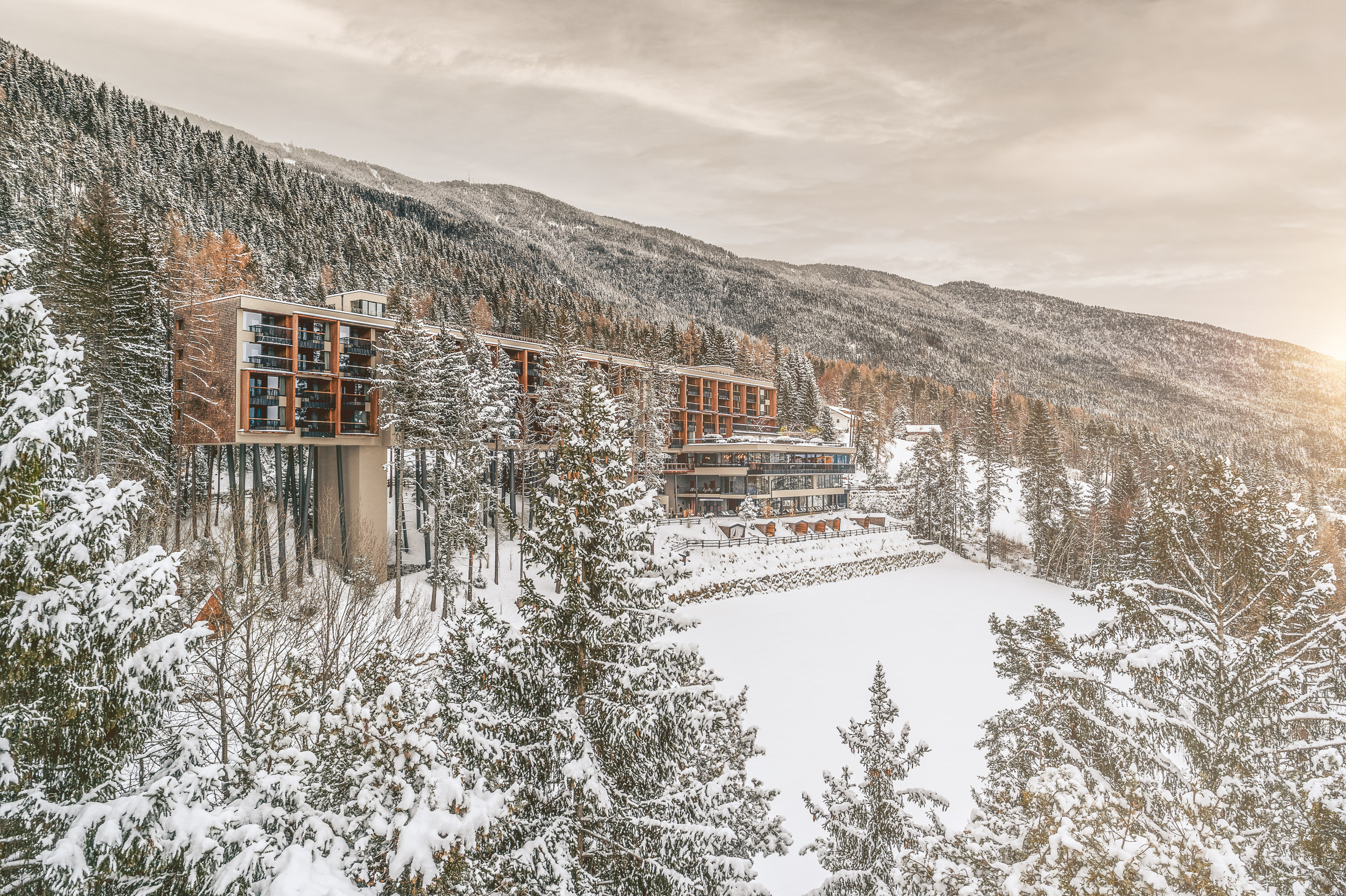 5 nahegelegene Hotels für Wintersportfans: Besondere Hideaways zwischen Powder & Panorama