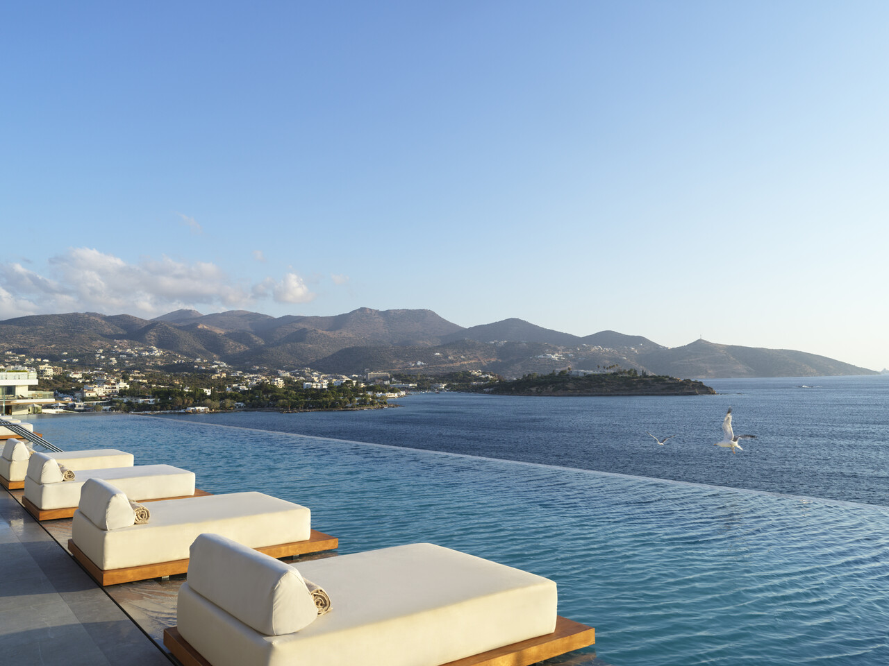 InterContinental Crete: Urbaner Luxus mit Meerblick in Agios Nikolaos