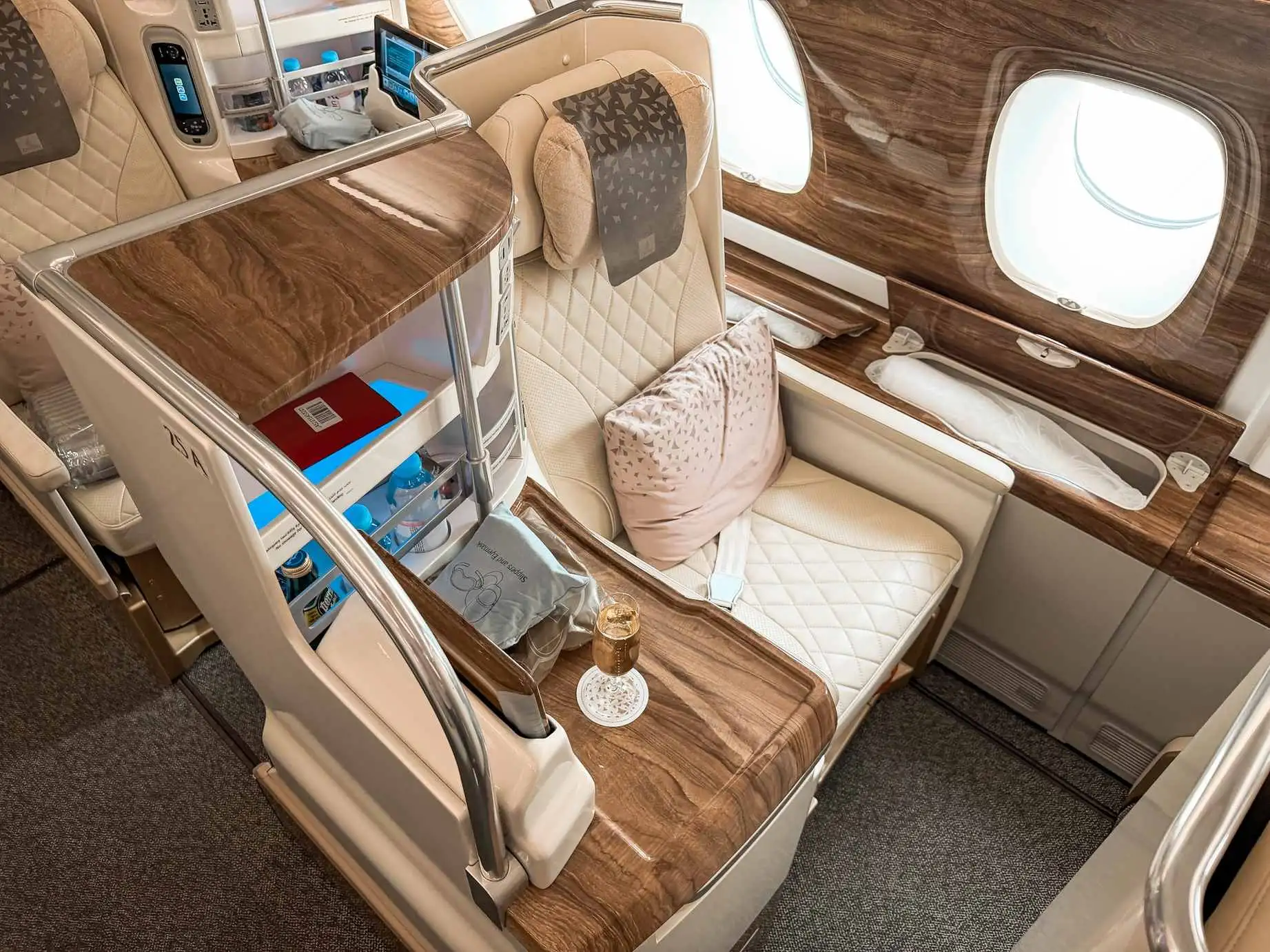 Emirates Business Class in der Airbus A380: Warum dieses Reiseerlebnis noch immer eine Klasse für sich ist